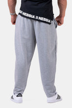 Load image into Gallery viewer, Iconic Sweatpants 186 Gray
